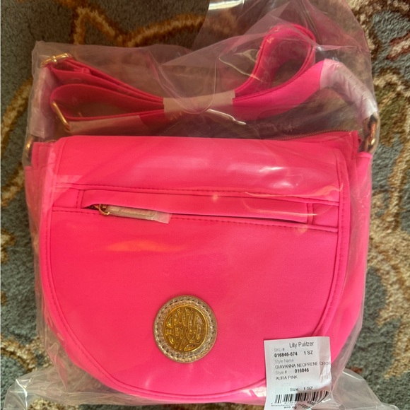 Lilly Pulitzer Handbags - Aura pink Lilly Pulitzer bag crossbody